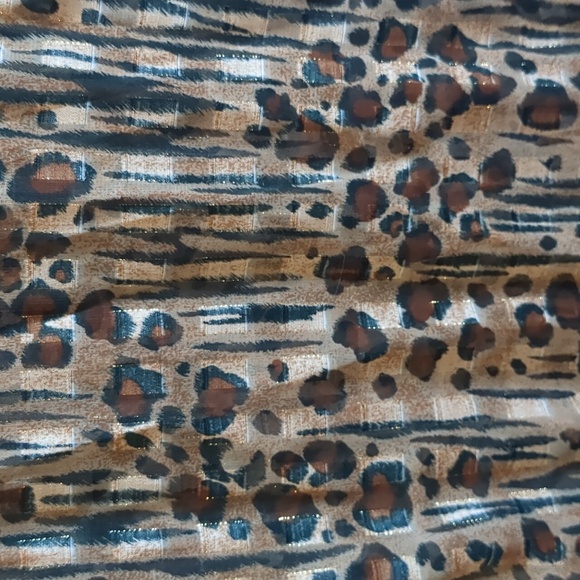 LEOPARD rectangular scarf - Picture 3 of 5
